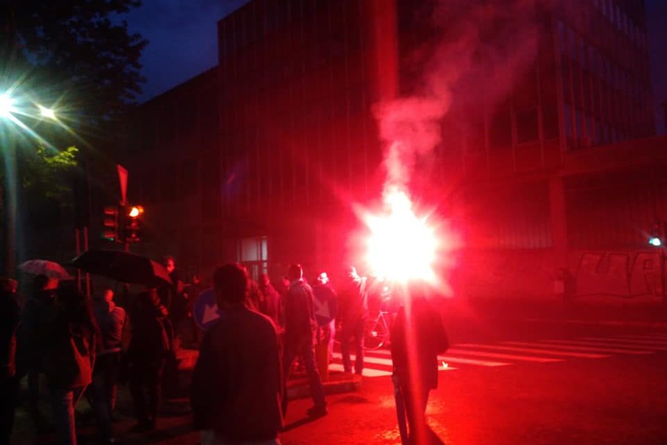 Torino. Corteo antifascista blocca Forza Nuova