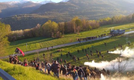 Anarres del 16 aprile. Anarchia e autogestione. Invasione militare in Val Susa. Anarchismo e filosofia…