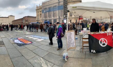 Torino. La piazza dei disertori